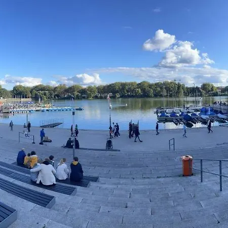 Hilla's Bay